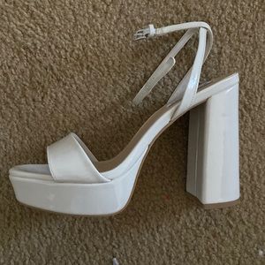 Steve Madden Lessa platform heels. Never worn